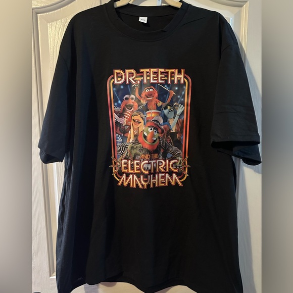 Dr. Teeth and the Electric Mayhem Black T-Shirt - Picture 1 of 4